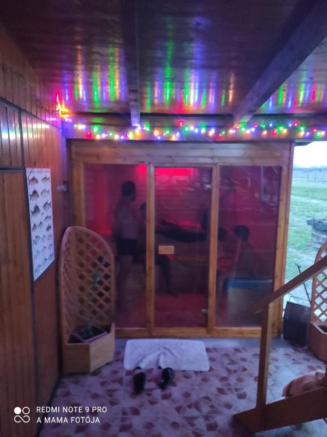 Gemenc Vendeghaz Hotel Hercegszanto Bagian luar foto